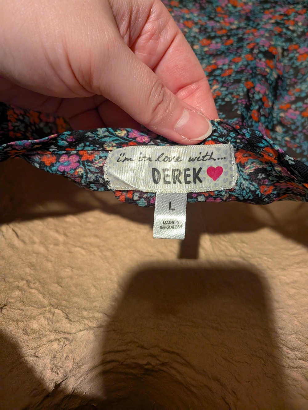 I'm in Love with Derek Heart Blouse Size Large NEW NWOT - Picture 3 of 4